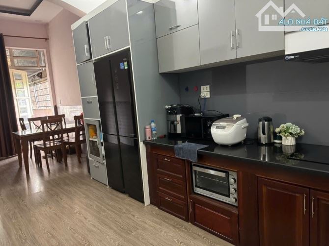 NHÀ Ở NGAY, DT 103M2, ( 6x17) có sân ô tô, SHR, Dĩ An, NHỈN 3 ĐỒNG TL - 1
