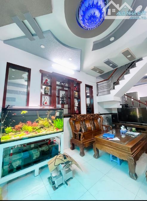 BÁN NHÀ 3 TẦNG – HẺM XE HƠI 1 TRỤC – SÁT MẶT TIỀN TRƯƠNG THỊ HOA– SỔ VUÔNG A4 – TẶNG FULL - 1