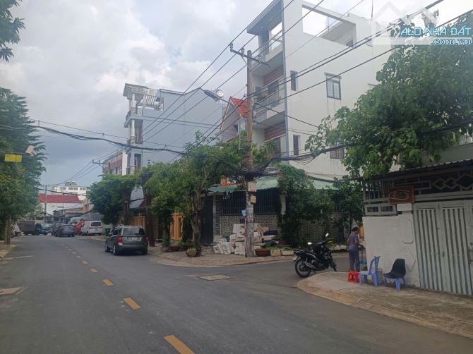 TUYỆT PHẨM NHÀ CẤP 4 CÓ 1 KO 2 DT: 5Mx23M TRỤC ĐƯỜNG DƯƠNG QUẢNG HÀM P.6 GÒ VẤP - 1