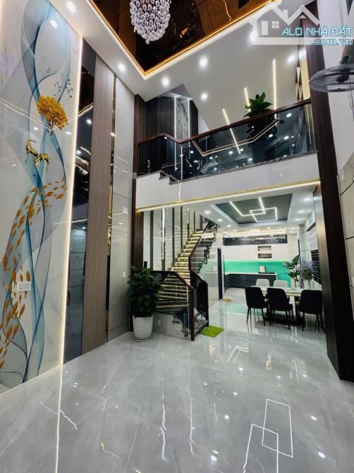 ✨ SIÊU PHẨM KHU TÊN LỬA - CĂN GÓC - 5 TẦNG SIÊU ĐẸP - FULL NỘI THẤT CAO CẤP - GIẢM CÒN 7,9 - 1