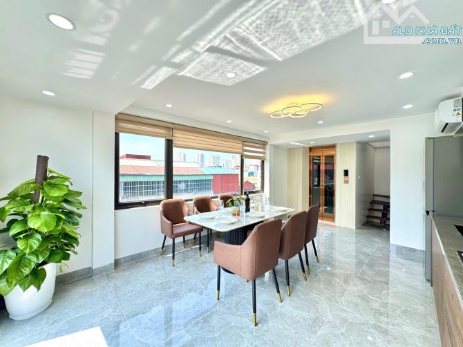 Bán nhà khu vực gốc đề 30m 7 tầng thang máy 9,8 tỷ đầy đủ nội thất - 1