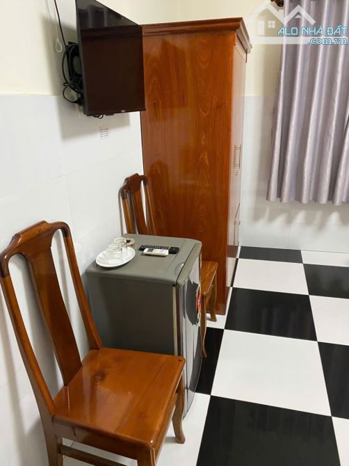 Khách sạn 4 tầng, Long Trường Q9, thu nhập 50-70 triệu/tháng, 6.5 tỷ - 1