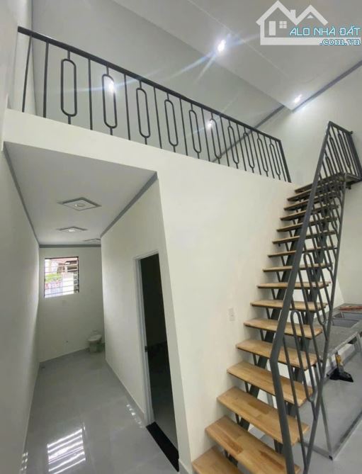 Siêu Phẩm ! Bán nhà c4 ở Thới Tứ Thới Tam Thôn 5x16 ( 82m2 ) 850 TRIỆU Sổ hồng riêng - 1