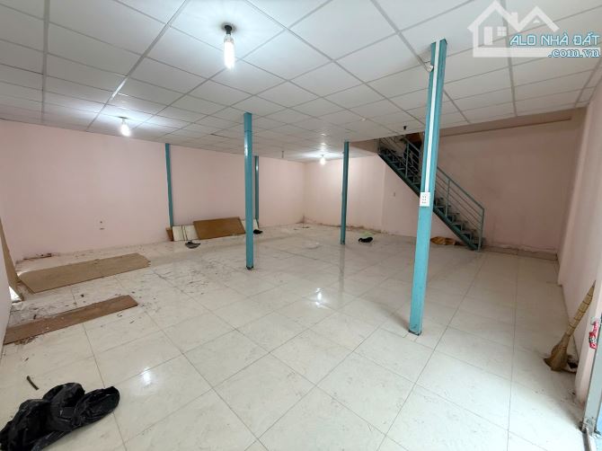 Căn góc 2 mặt tiền hẻm, DT lớn đường Phạm Thế Hiển P. Bình Đông Giá 4,28 tỷ TL - 1