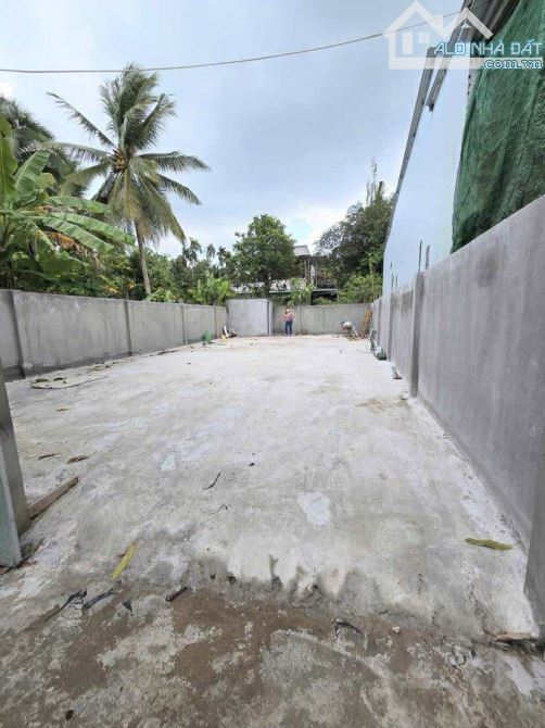 Cho thuê đất 108 m2  đường Nguyễn Văn Trường 4 triệu - 1