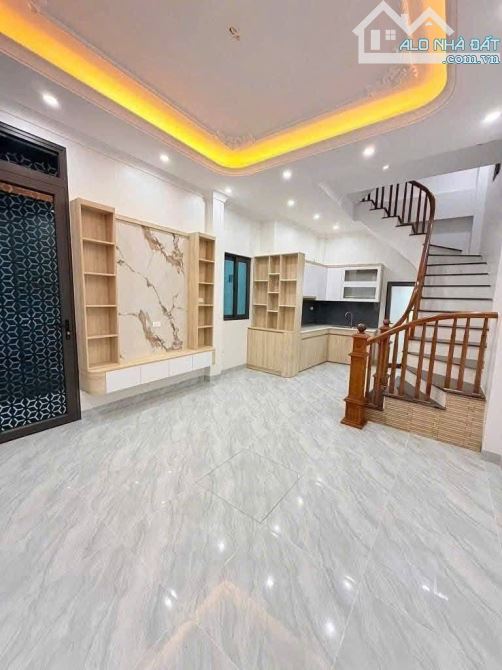 Bán nhà mới Lô góc, 2 mặt thoáng , Đa Sỹ - Hà Đông, 40m2 , 5 tầng , giá 6.4 tỷ - 1