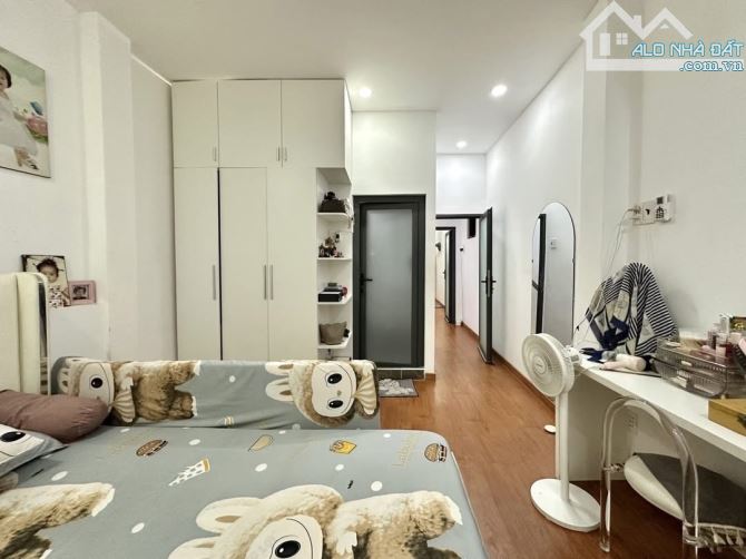NHÀ 42m2, 3PN, SỔ VUÔNG, HẺM TRƯỚC NHÀ 3M, CÁCH 3 CĂN RA HẺM XE TẢI gần Chợ Thị Nghè- XVNT - 1