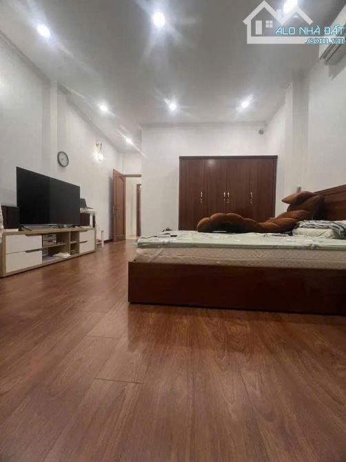 🏠 BÁN GẤP TRONG THÁNG – TRẦN HƯNG ĐẠO – 4.4X15 – 3 TẦNG – 19 TỶ - 1