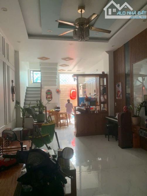 BÁN NHÀ 3 TẦNG GẦN KHU BIỆT THỰ VILLA PARK – ĐƯỜNG BƯNG ÔNG THOÀN - 1