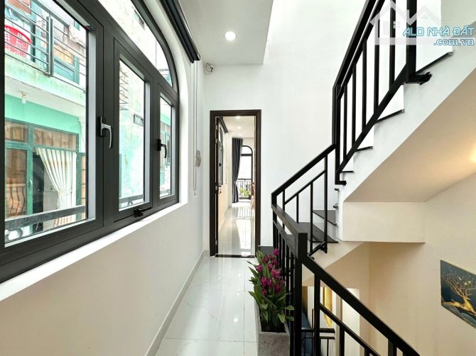 Nhà mới & đẹp Nguyễn Đình Chiểu_ P3, Phú Nhuận. DT 47m2. 3 tầng A4. 3.1m x 16m. Giá 6.5 tỷ - 12