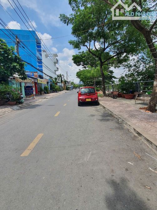 Nhà mới ngang 5m 2 tầng đường Lưu Hữu Phước q8 - 18