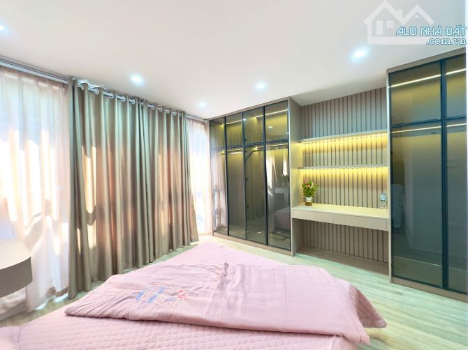 MINH KHAI - NHÀ ĐẸP 7T THANG MÁY - LÔ GÓC - 4 NGỦ - NỘI THẤT ĐẸP - CHỈ 30M RA Ô TÔ - 19