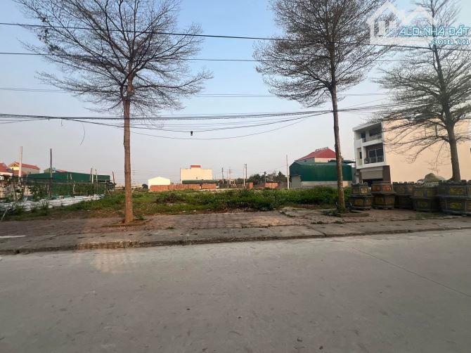 Cần tiền bán gấp đấu giá vân tảo -thường tín - 2