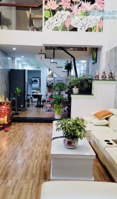 GIẢM 5,5 TỶ , NHÀ 3 LẦU HẺM XE HƠI THÔNG GÒ CÁT-PHÚ HỮU . - 2