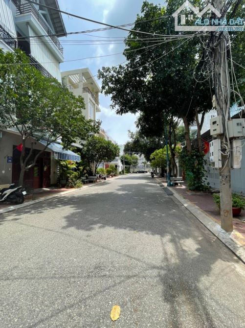 Bán Đất Mặt Tiền Đường Lý Thái Tông,Khu Song Ngữ 90M2 (4x22.5) - Giá: 8.6Tỷ - 2