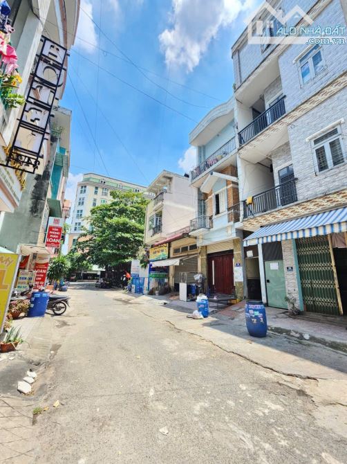 108,4m2 6ty5 TL trọ hoàn công 1 trệt 1 lầu gần đường Quốc Lộ 1A, KDC Sóng Thần P.Dĩ An - 2