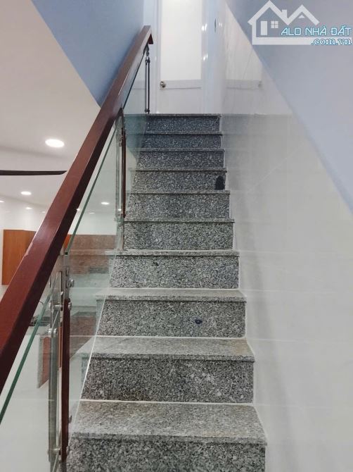 🔥Nhà mặt tiền An Phú đông 10 🔥Dt:3m6 x 9m 1trệt 1lầu 2pn 2wc  🔥Vị trí đẹp,xe hơi đến tậ - 2