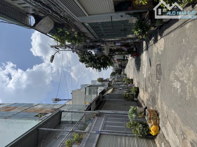 🏡 NHÀ 2 TẦNG – TRUNG MỸ TÂY, Q12 – 30m² – GIÁ 2.8 TỶ 🌟 - 2
