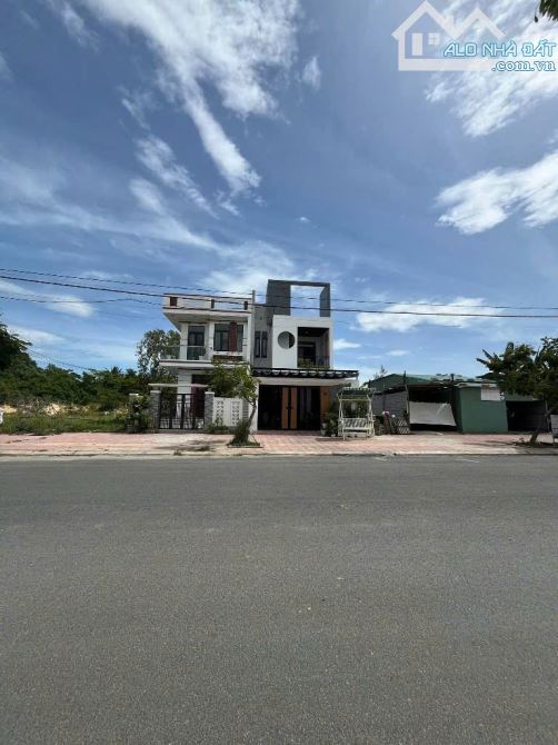 BÁN ĐẤT NỀN GẦN HỘI AN - GẦN BIỂN - NGAY CHỢ - GIÁ 16,5 TRIỆU/M2 - 1