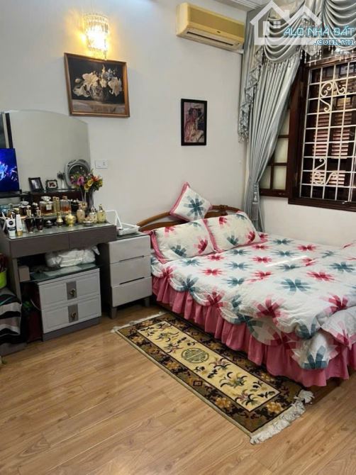 BÁN NHÀ TRUNG HÒA CẦU GIẤY - GẦN PHỐ - Ô TÔ 20M - VỊ TRÍ ĐẸP - 67M2, 5 TẦNG, HƠN 14 TỶ - 2