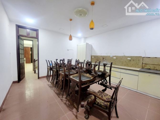 Bán nhà phân lô Giang Văn Minh, Ba Đình 88m MT5 2 THOÁNG Vỉa hè Kinh doanh Sổ vuông - 2