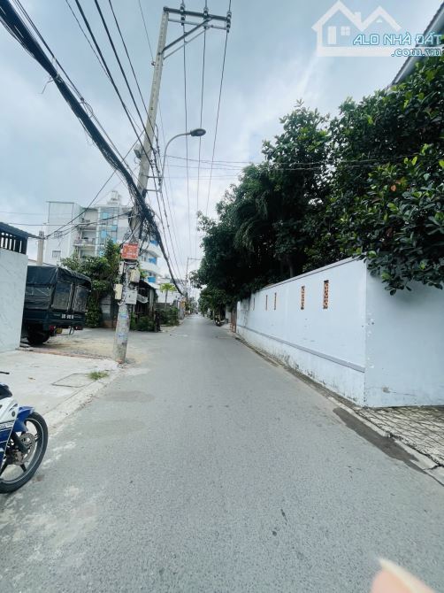Đất mặt tiền đường Hiệp Bình Chánh Gần Phạm Văn Đồng DT: 5,2 x 21 - 2