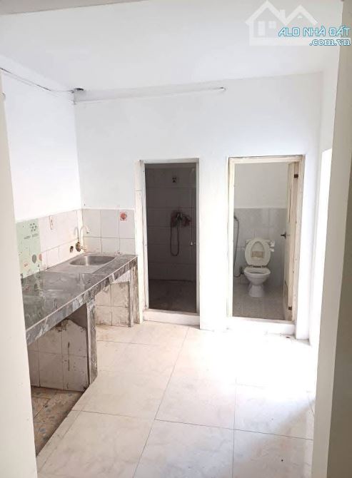 Bán nhà 1 tầng giá rẻ sạch sẽ ở ngay ngõ đường Phù Long cực kỳ hợp lý - 2