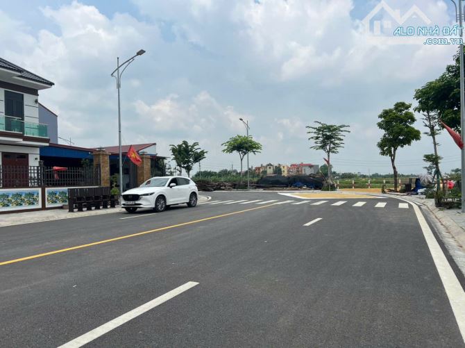 Chính chủ bán đất Tiền Phong Mê Linh, HN, lô góc DT 144m2 đường rộng, ô tô tránh MT 11m hậ - 2