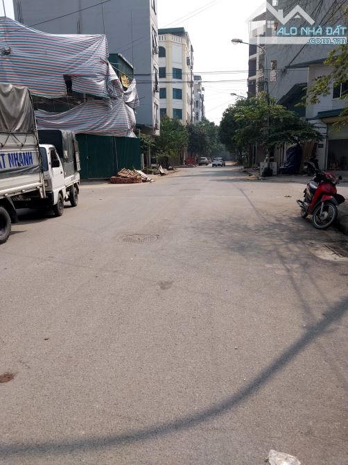 Bán đất nền phường Dương Nội, Hà đông, Phân lô, Đường trước nhà 3 ôtô, DT50m2,MT 4.5m,10tỷ - 2