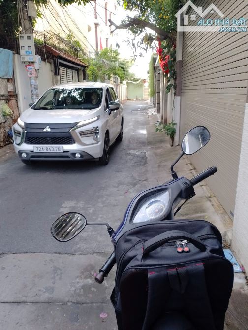 BÁN NHÀ 2 MẶT TIỀN HẺM Ô TÔ HUYỀN TRÂN CÔNG CHÚA - 2