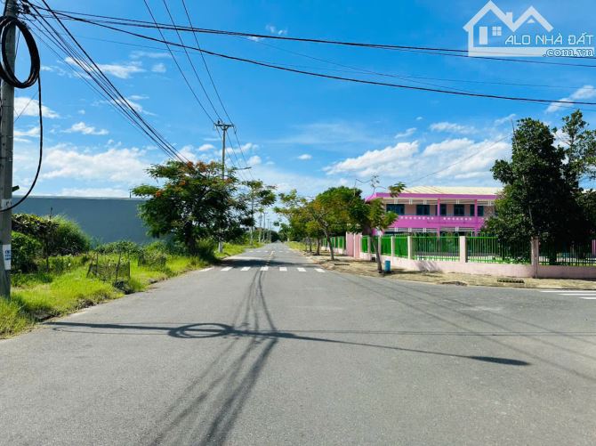 Chính chủ gửi bán Nguyễn quang Lâm giá 3ty7xx - 2