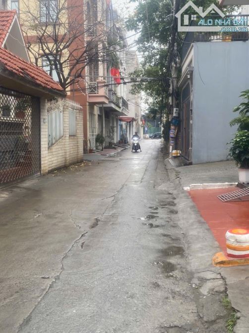 Chủ gủi bán 2 lô liền nhau ngõ 162 trung lưc-văn cao