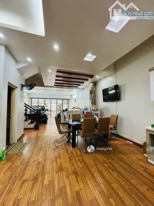 Bán nhà Ngõ 106 Hoàng Quốc Việt - 100m MT 10M - Ô Tô - KDVP - Hàng Xóm KĐT Starlake Tây Hồ - 2
