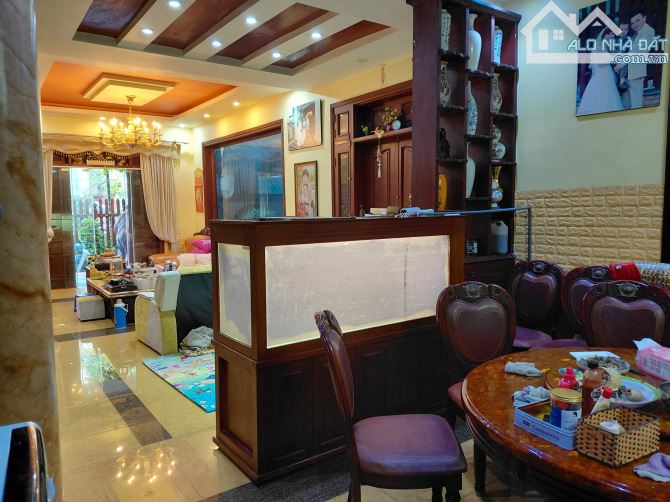 🔥 BÁN GẤP BIỆT THỰ 216M ĐẲNG CẤP VĂN QUÁN – GIẢM SỐC 10 TỶ – GIÁ CHỈ CÒN 47 TỶ 🔥 - 2