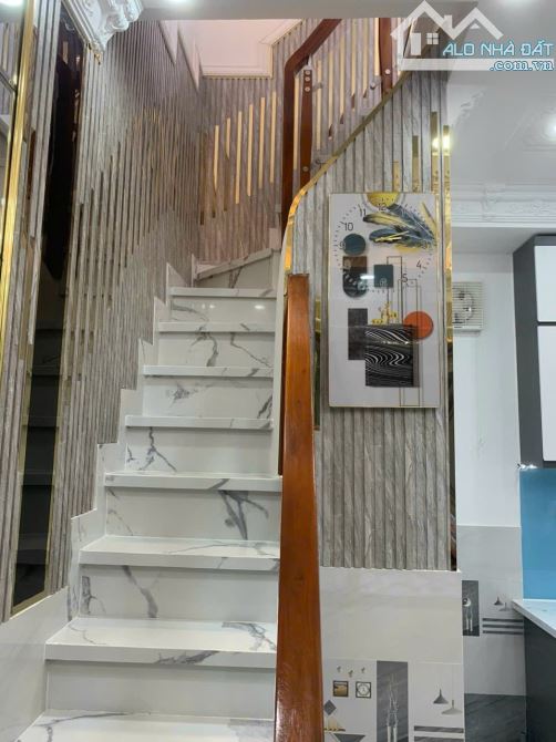 NHÀ MỚI XÂY HXH  1 Lầu 2 PN -  Q12 giá 889tr ko có căn thứ 2. - 2