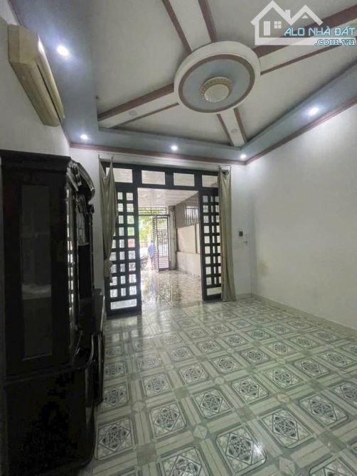 🏠Vợ chồng ly thân cần bán gấp nhà DT 80m2 mặt tiền đường bà điểm Giá 920Triệu🏠 - 2