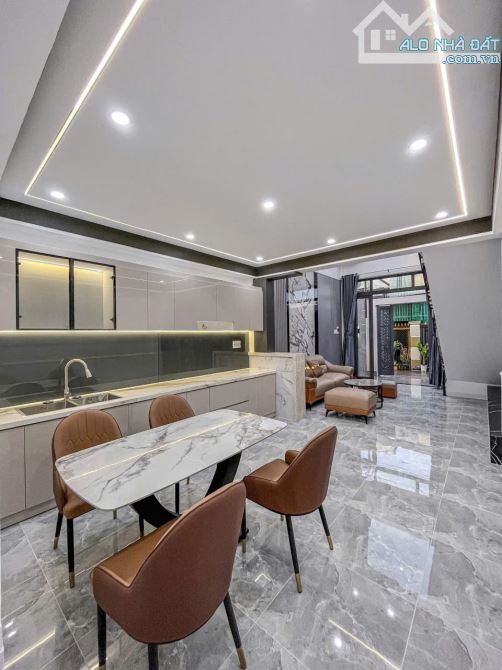 nhà mới đẹp, 1 trệt 1 lửng, 3 phòng ngủ, cách trung tâm chỉ 10 phút. - 2