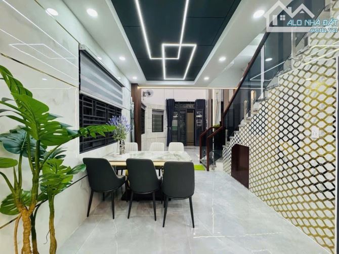 ✨ SIÊU PHẨM KHU TÊN LỬA - CĂN GÓC - 5 TẦNG SIÊU ĐẸP - FULL NỘI THẤT CAO CẤP - GIẢM CÒN 7,9 - 2