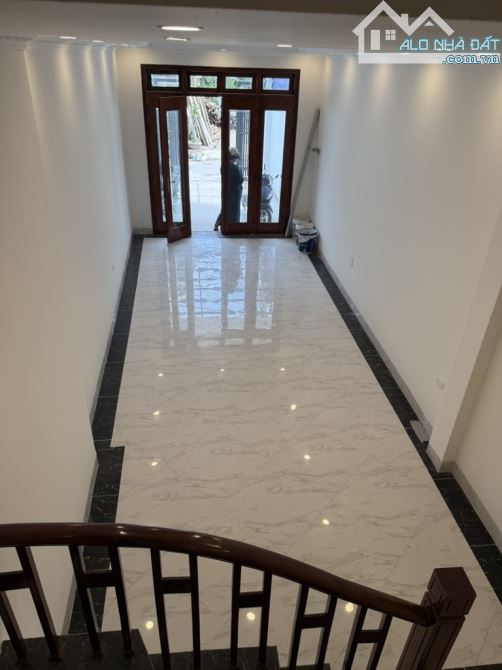 HOA LÂM,VIỆT HƯNG,OTO TRÁNH,THANG MÁY,5 TẦNG MỚI TOANH - 2
