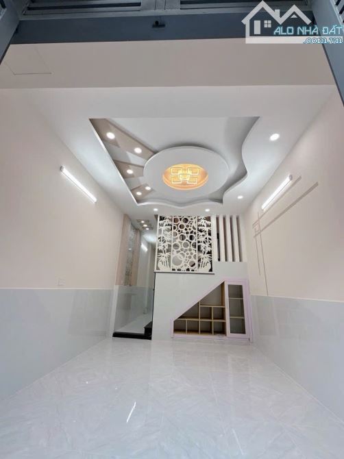 SIÊU PHẨM KHU VIP NHÀ ĐẸP-HẺM ÔTÔ-GẦN AEONMALL - DTSD 85m2 5,1TỶ - 2