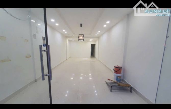 Bán nhà MT đường Lê văn Sỹ ,p14  ,Quận Phú nhuận .DT:4x14m .2 tầng chỉ 13.7 tỷ - 2