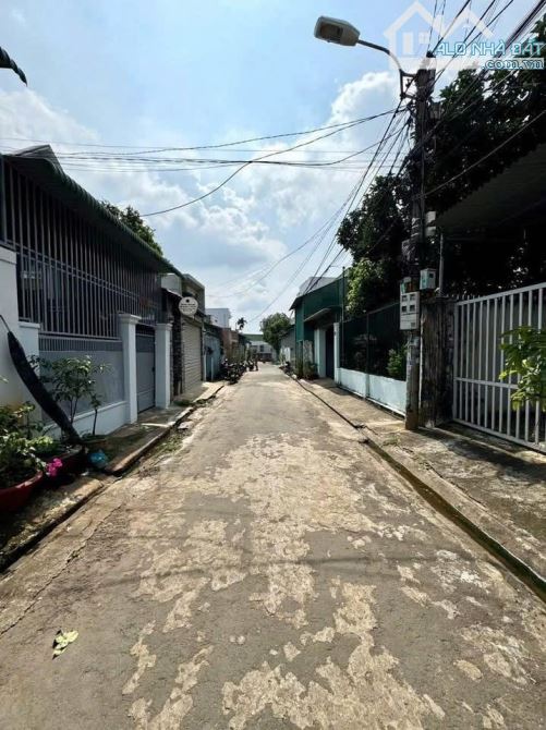 Cần bán lô đất thổ cư ở Song Hành Hóc Môn 4x22 ( 88m2 ) 740 TRIỆU Sổ hồng riêng. - 2