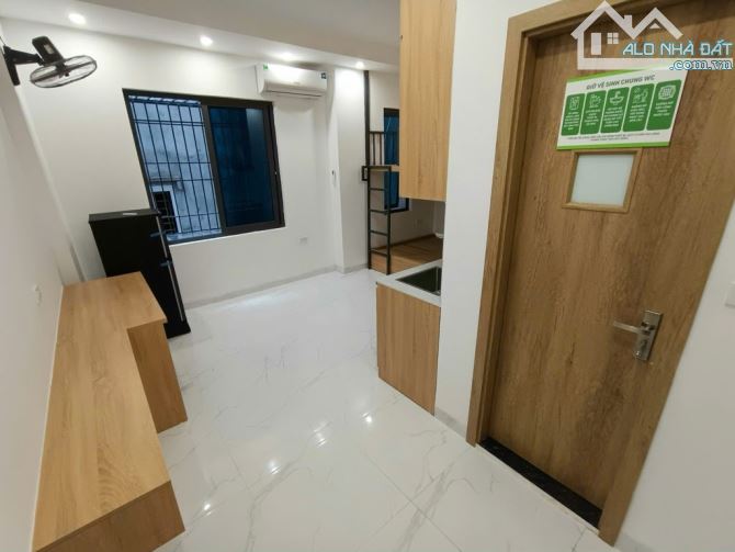 CCMN TRUNG TÂM CẦU GIẤY -09 PHÒNG KHÉP KÍN -DÒNG TIỀN 50 TRIỆU/ THÁNG _TẦNG – 52M2-15 TỶ. - 2