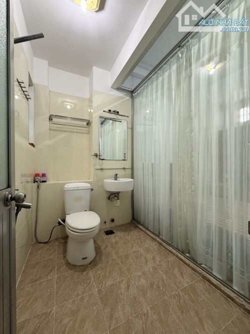 BÁN NHÀ BÌNH THẠNH - KHU PHÂN LÔ XE HƠI - 6 TẦNG CÓ HẦM - 2