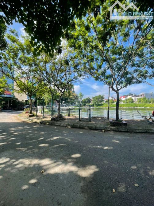 Bán đất đấu giá TTTM Vân Đình sẵn sổ hồng, mặt tiền rộng lô góc view hồ h.iếm - 2