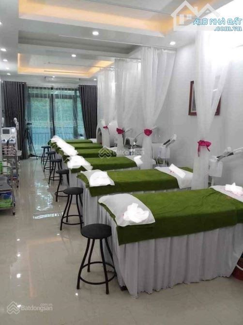 Siêu phẩm nhà 5 tầng mặt đường Trần Hưng đạo - cần bạn gấp - 2