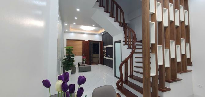 Bán nhà Phan Văn Trường, Cầu Giấy, 35m2, 5 tầng, giá 15.8 tỷ - 2