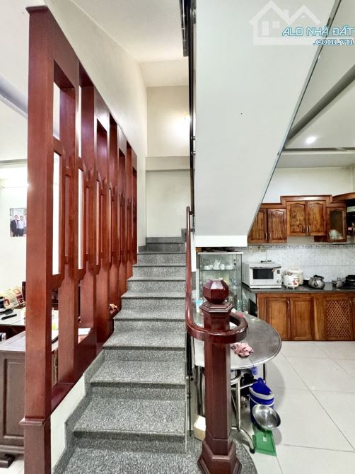BÁN NHÀ PHÚ NHUẬN - Ô TÔ VÀO NHÀ - 4 TẦNG - 46M2 - NỞ HẬU - 2