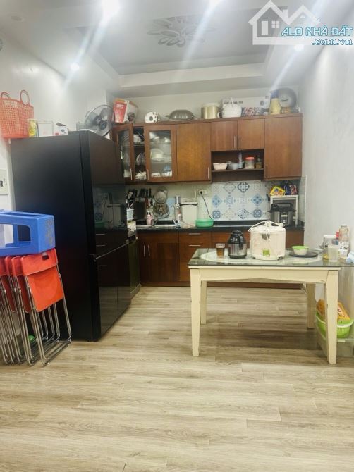 CĂN HIẾM – NHÀ C BQP HOÀNG QUỐC VIỆT – 75M2 – SLOT Ô TÔ RIÊNG – THIẾT KẾ KHÔNG CÓ ĐIỂM CHÊ - 2