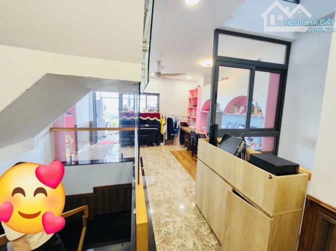 Bán Nhà 5 Tầng Mới Đẹp, Có Thang Máy, Ngang 5m, Nở Hậu, Trung Tâm Quận 4 - 2